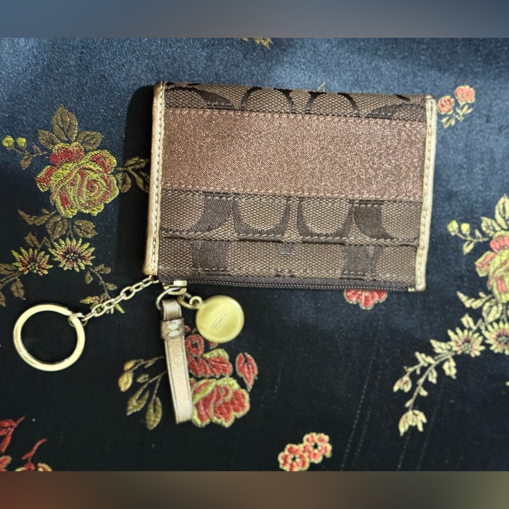 ๐ Iโm ready for Autumn Coach Game ๐-25 entries for a chance to get 1 of 3 items - Picture 6 of 9